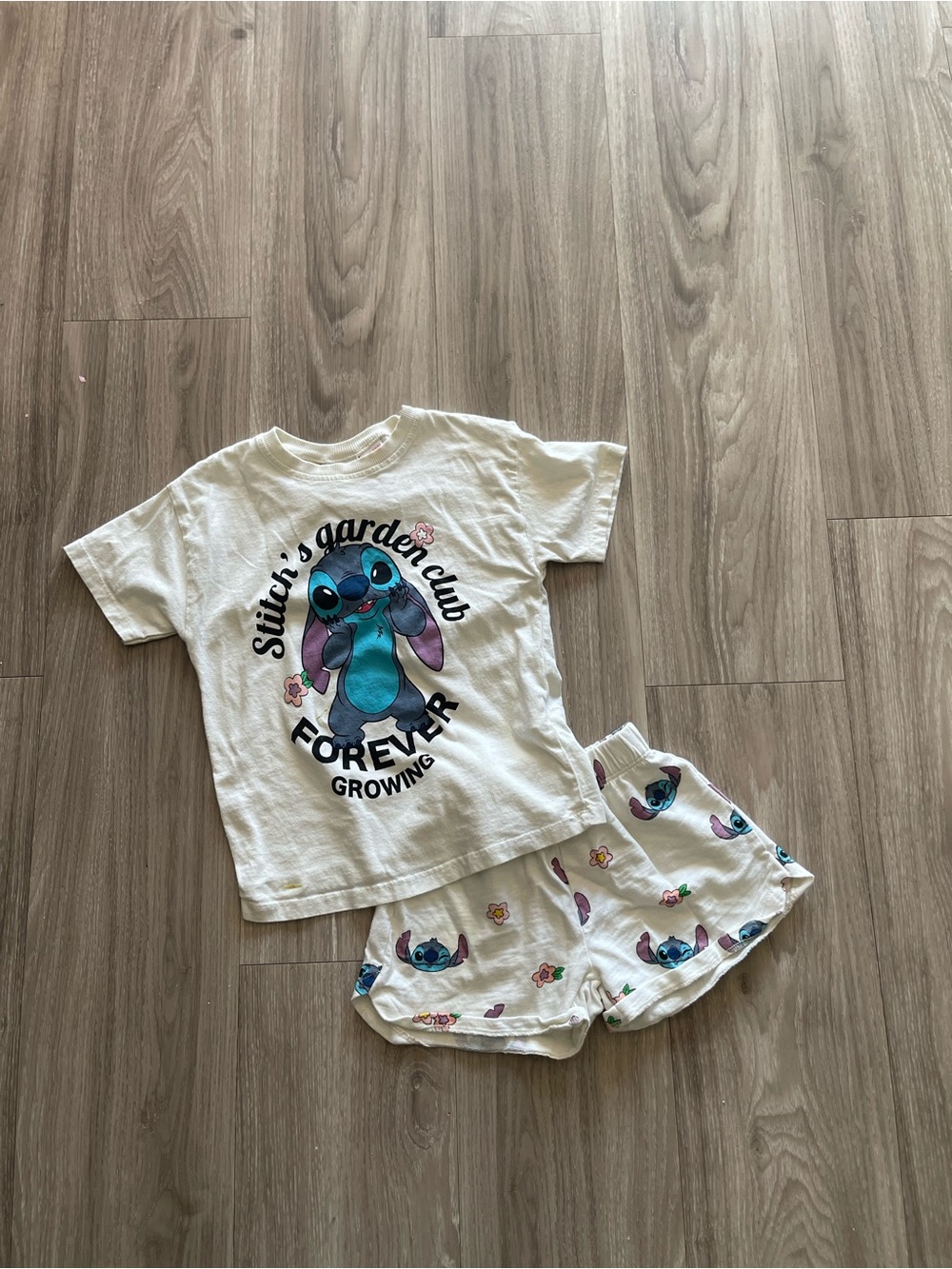 Zara Kids White Tee & Shorts Set with Blue/Purple Stitch Print